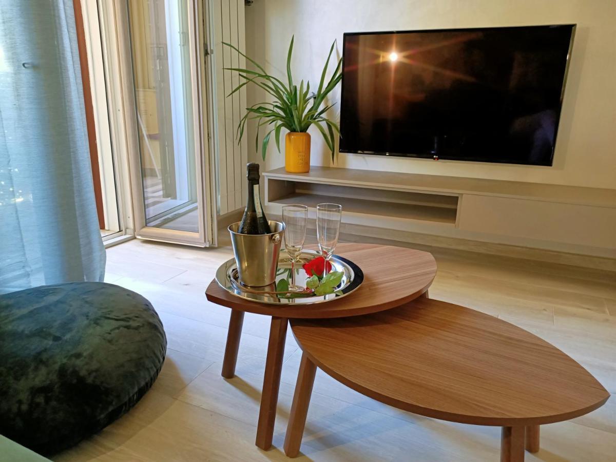 Come A Casa Pretty Apartment Lido di Ostia Exterior photo