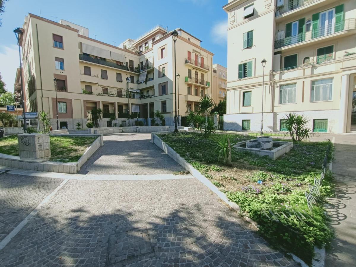 Come A Casa Pretty Apartment Lido di Ostia Exterior photo