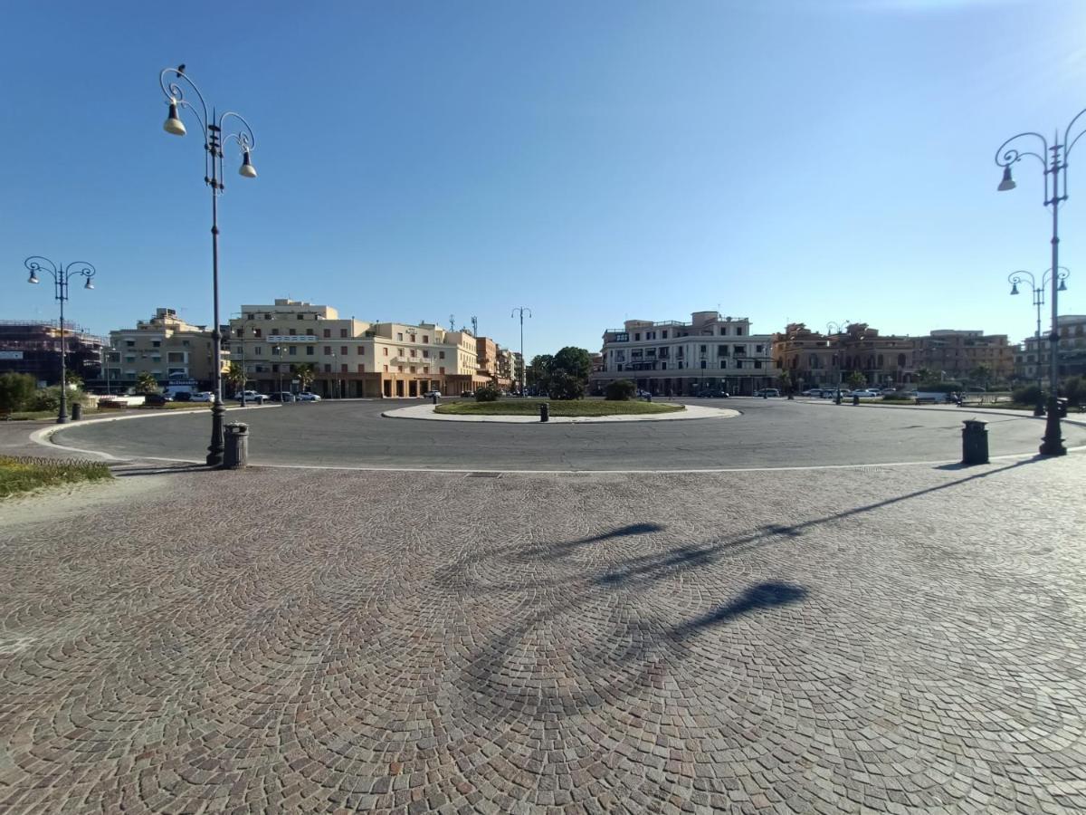 Come A Casa Pretty Apartment Lido di Ostia Exterior photo